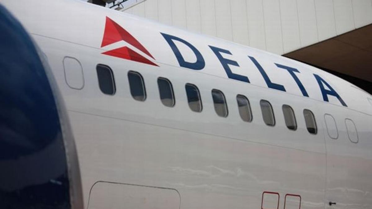 amenintare cu bomba pe aeroportul jfk pasagerii unui avion cu destinatia tel aviv au fost debarcati