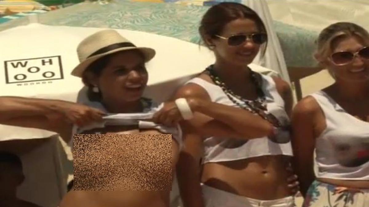 protest topless pe o plaja din rio de janeiro femeile lupta pentru dreptul de a si expune corpul