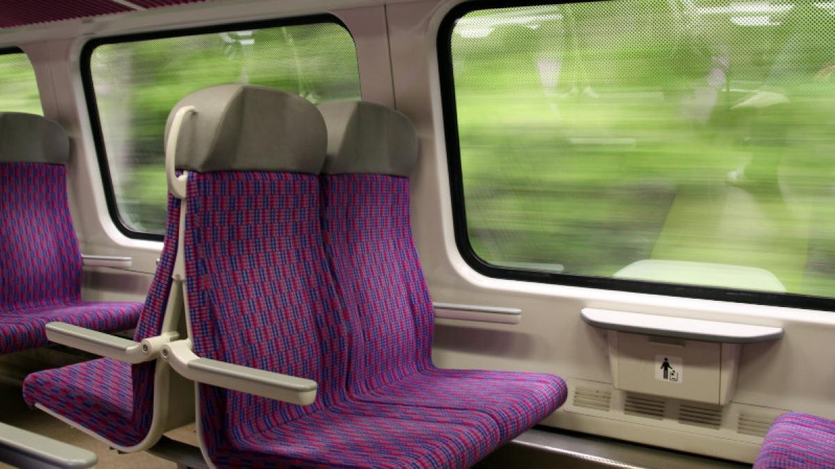 minune la cfr drumul dintre bucuresti si brasov facut in mai putin de doua ore cu trenul