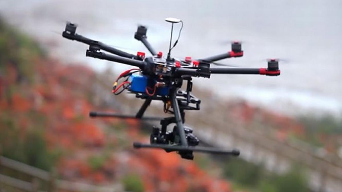 traficantii mexicani folosesc ultimele tehnologii pentru a fenta autoritatile o drona cu aproape 3