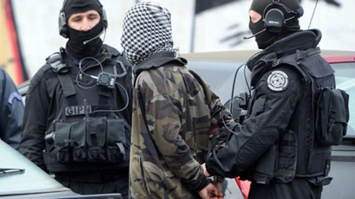 politistii francezi au destructurat o celula jihadista din sudul tarii