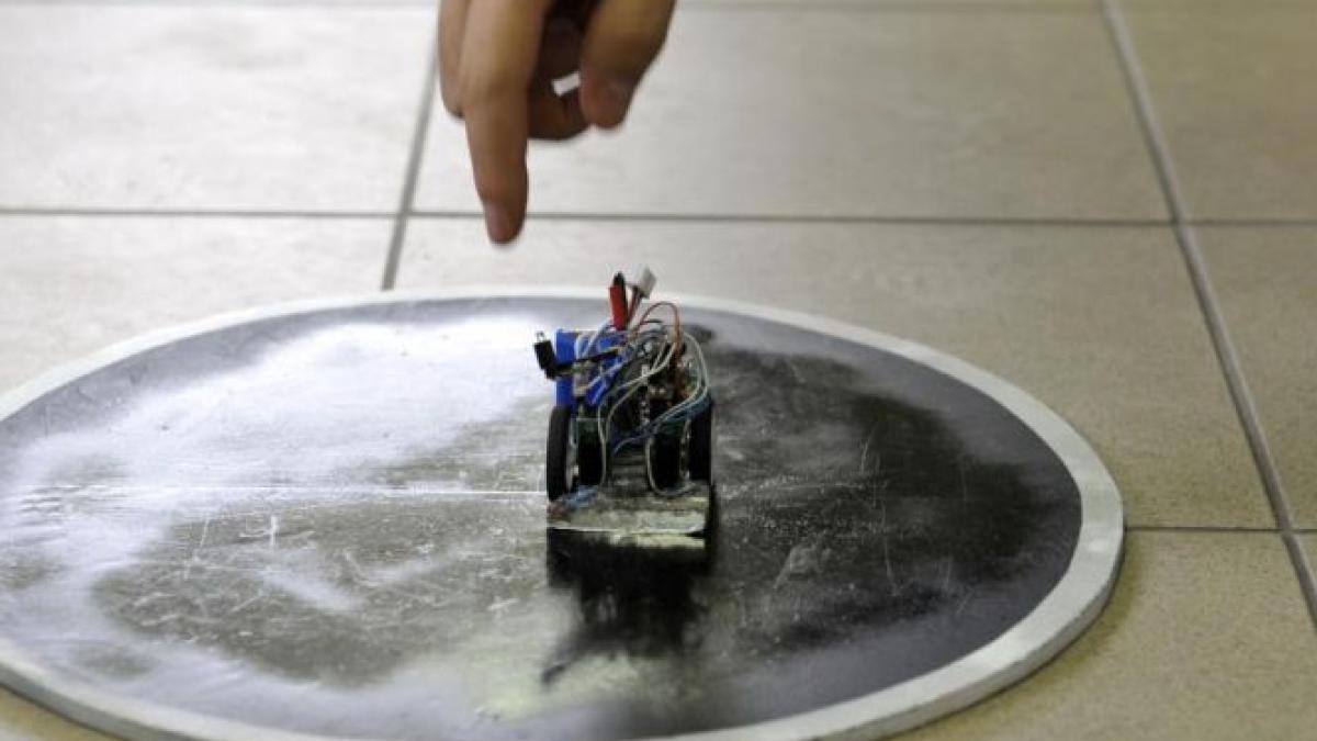 o noua victorie elevii romani au obtinut premiul special si medalia de aur la campionatul