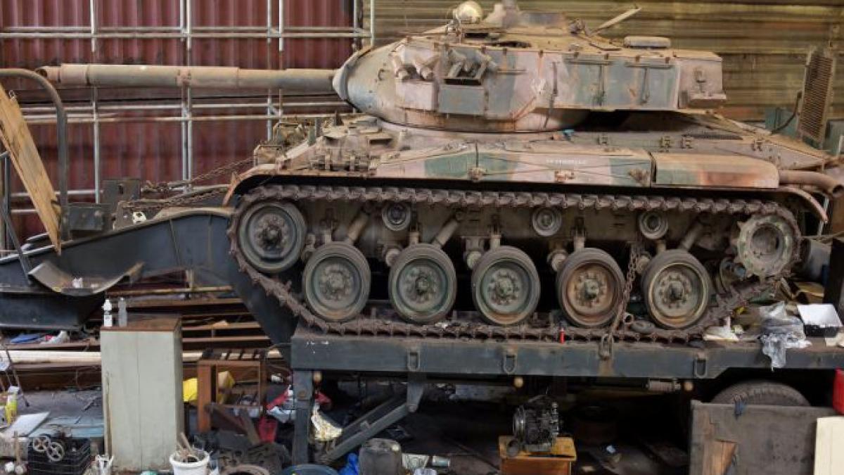 razie a politistilor brazilieni impotriva hotilor din sao paolo doua tancuri m 41 au fost gasite