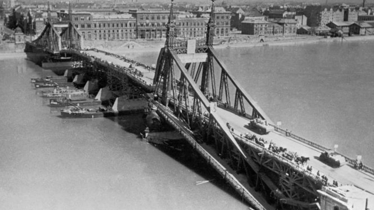 batalia budapestei stalingradul de la dunare