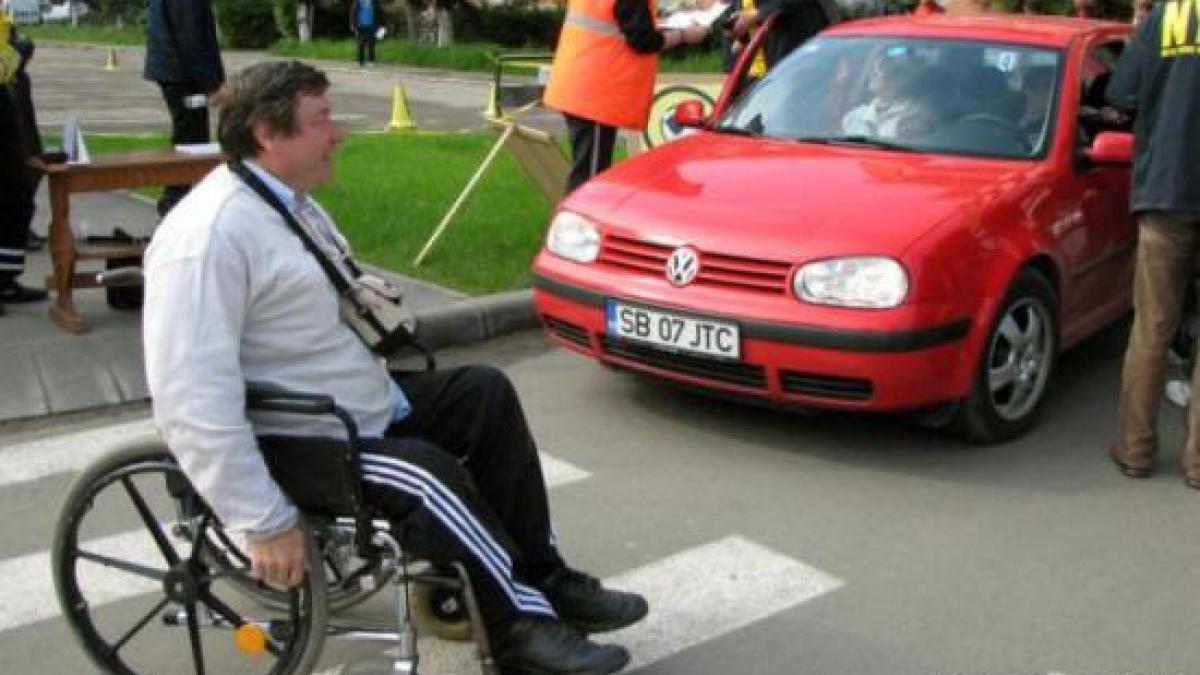 rovana plumb aproape 700 000 de persoane cu dizabilitati scutite de la plata impozitului pe venit