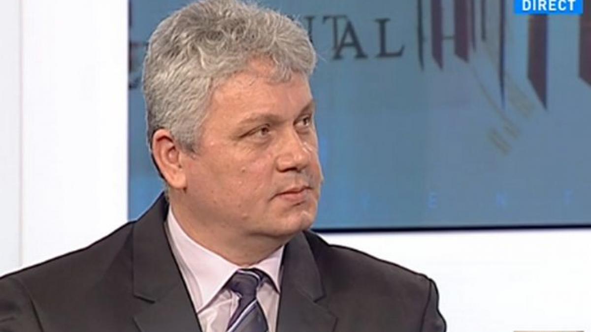 lupta unui tata cu sistemul sotii trebuie sa se ajute oamenii trebuie sa se ajute colegii trebuie