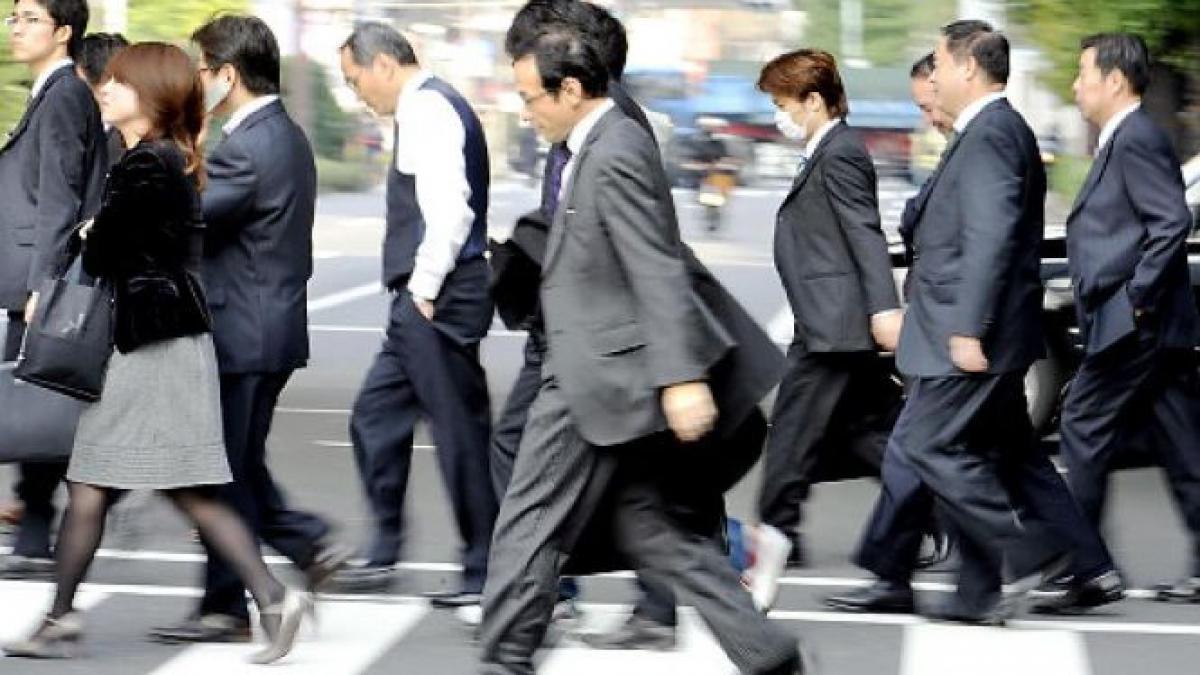 prea multa munca strica japonia isi va obliga angajatii sa isi ia concediu de odihna