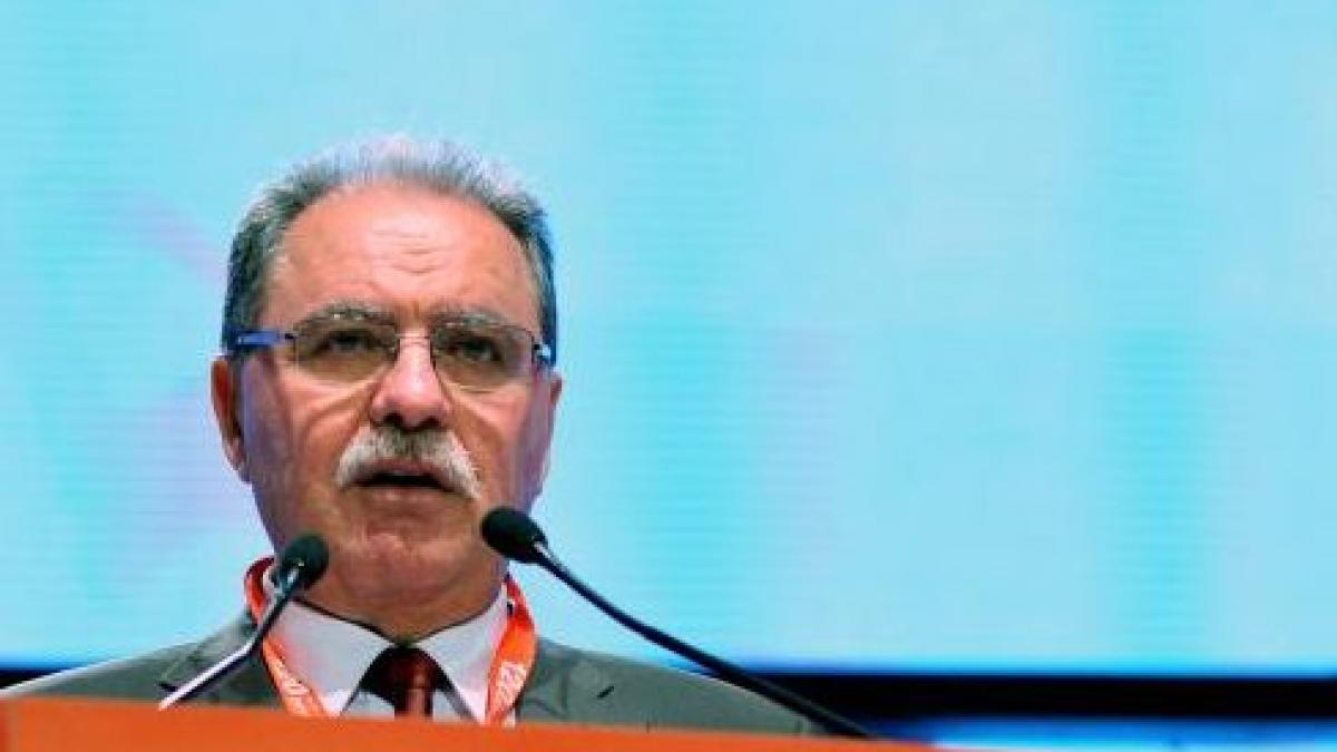 update constantin nicolescu ridicat de politisti pentru a fi dus la arest