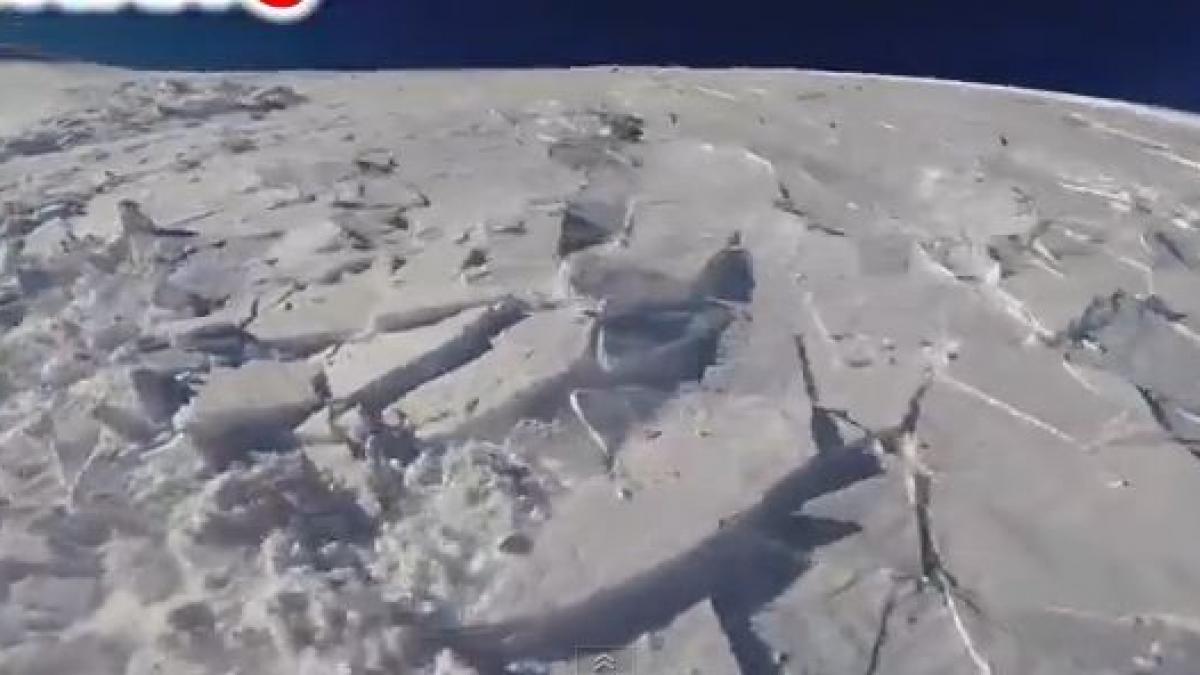 momentul teribil in care un instructor de sporturi de iarna din romania e surprins de avalansa a