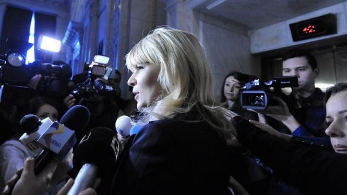 prima cerere de arestare a elenei udrea va fi discutata in parlament luni la ora 18 00