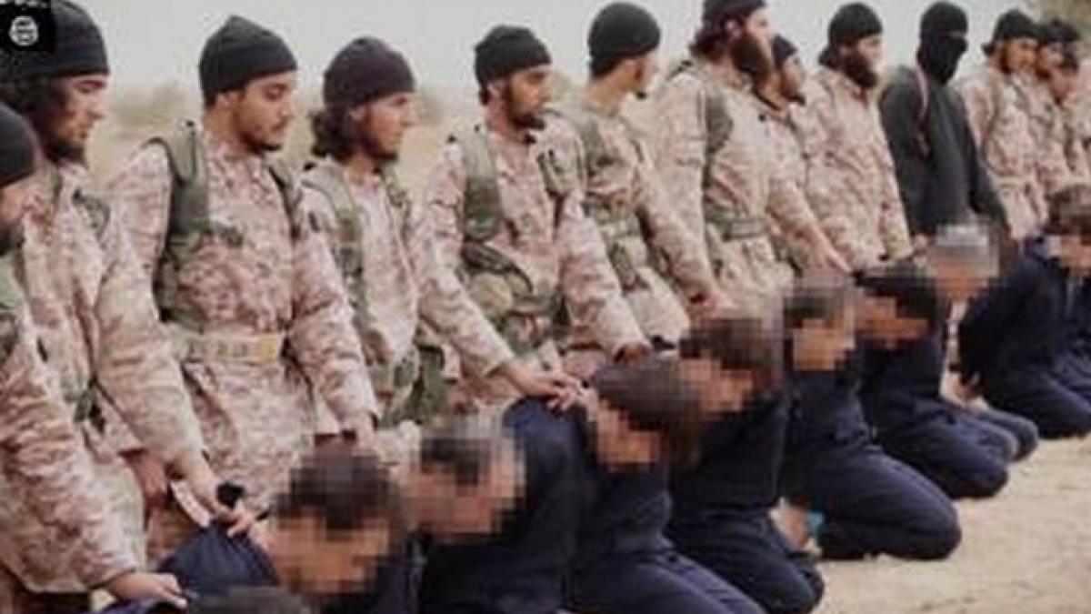 zece barbati suspectati de spionaj decapitati de membri ai organizatiei teroriste stat islamic