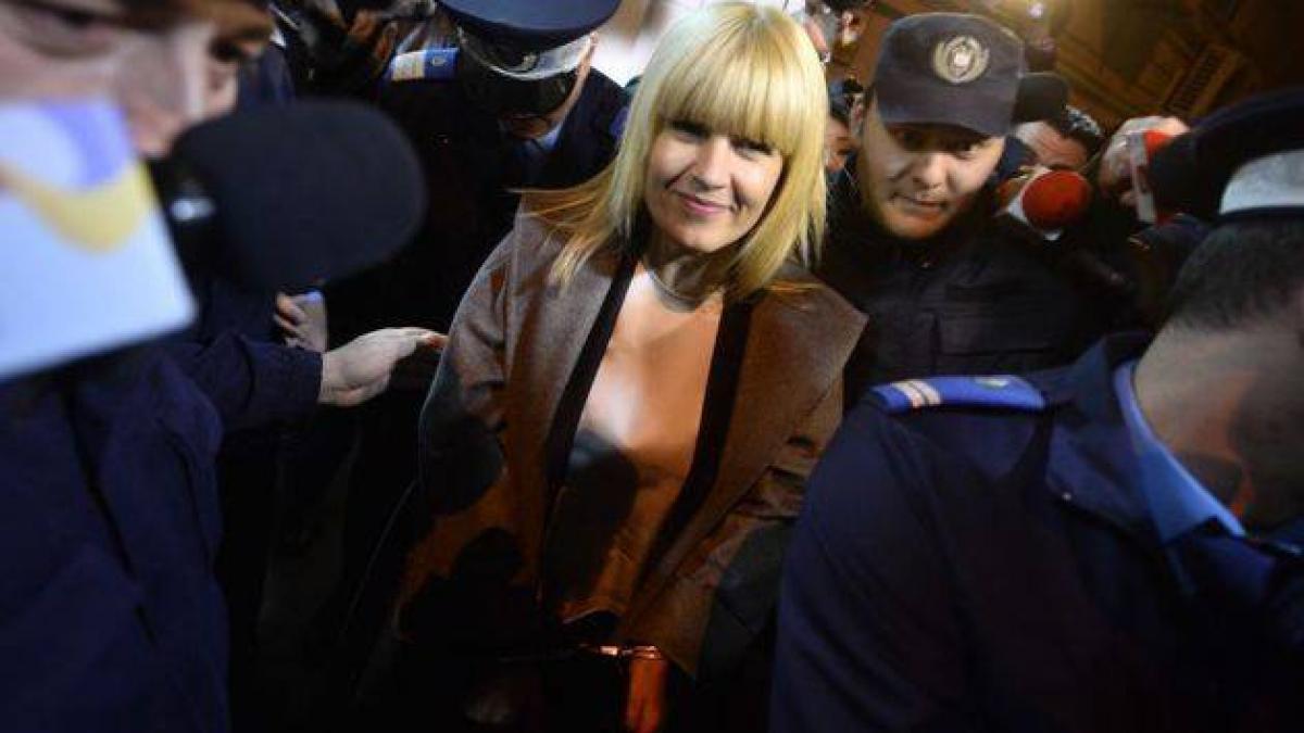 detaliul care arata ca udrea este mai presus de lege credea ca nimeni nu va observa asta