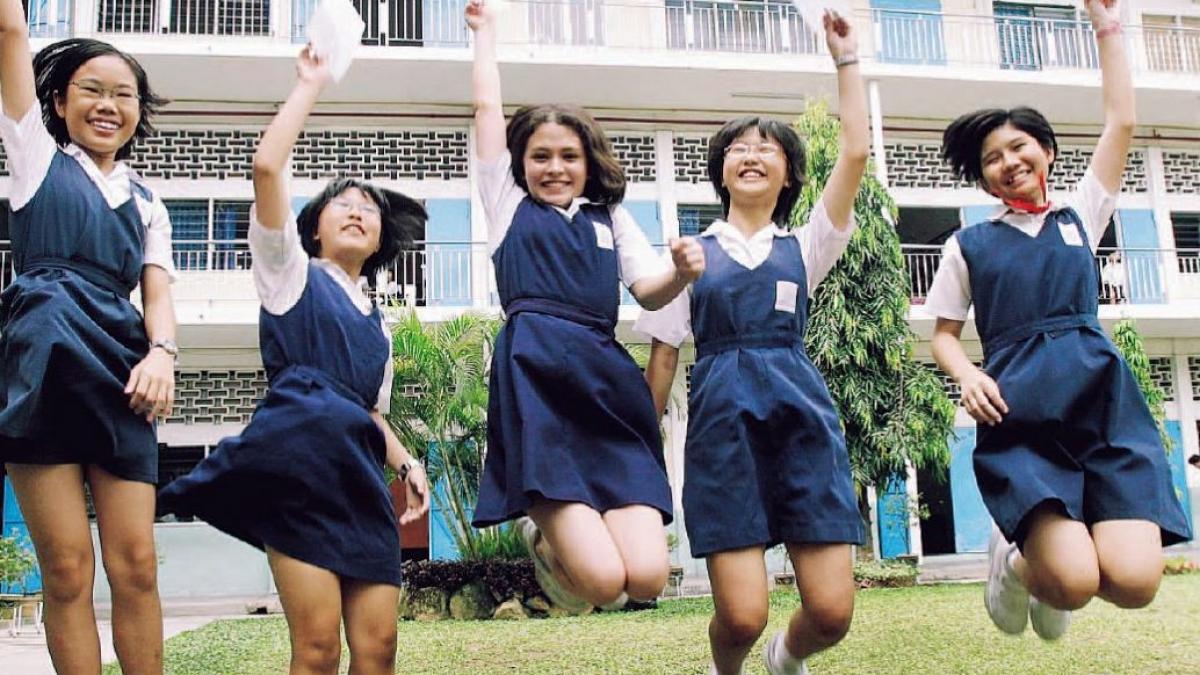 test de virginitate pentru liceenele din indonezia care doresc sa devina absolvente