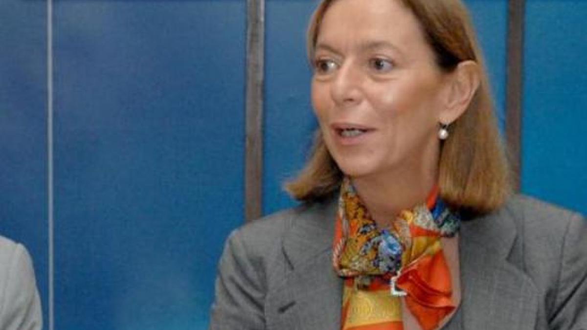 directorul icr paris a demisionat din functie