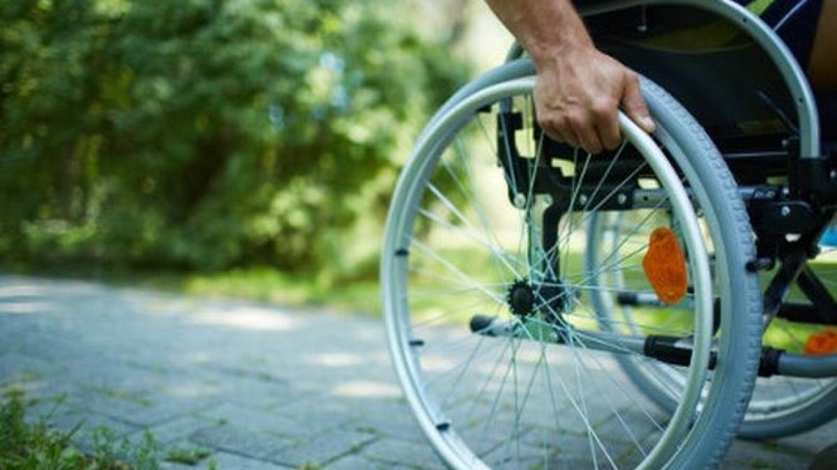 si a inscenat un handicap grav pentru a primi o polita de 1 2 milioane de euro video