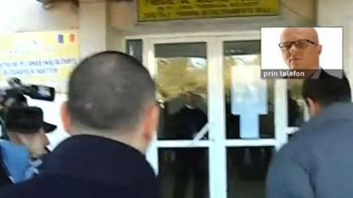 adrian ursu nu exista coincidente si nu exista independenta in aceste institutii crescute si