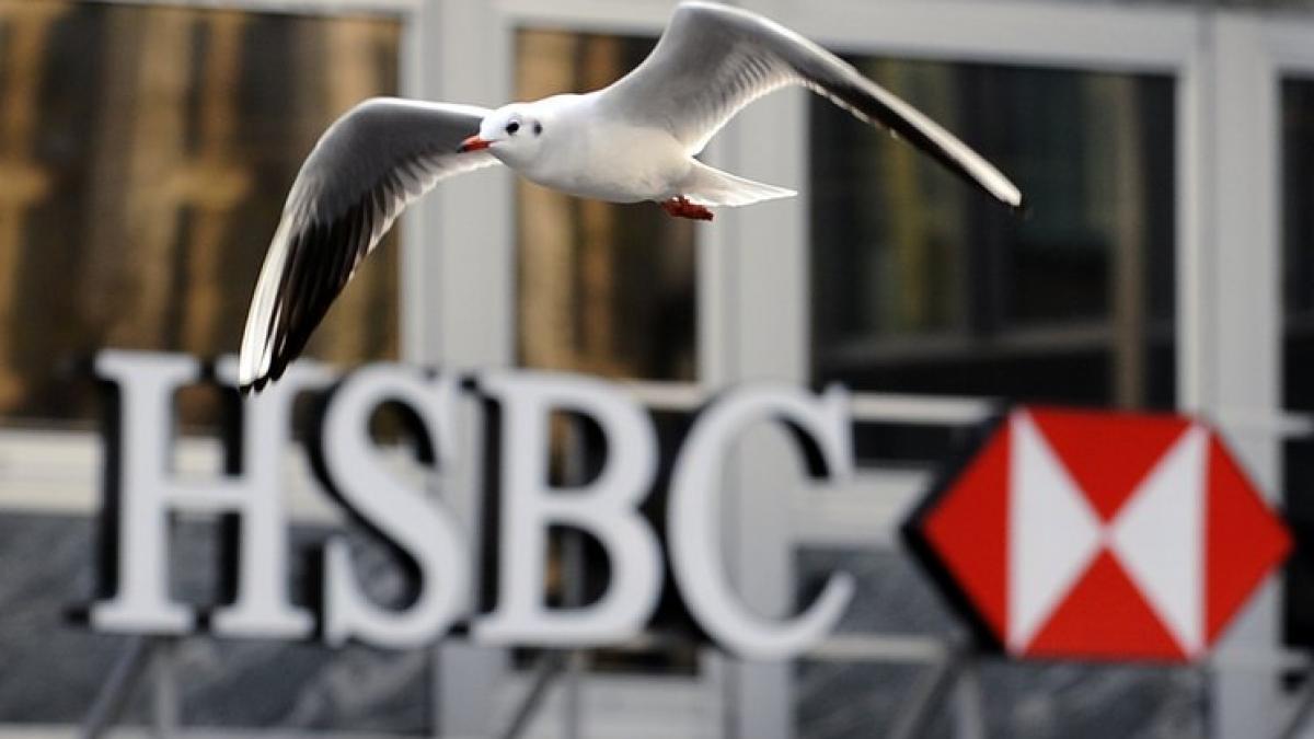 cine este romanul care are 800 de milioane de dolari ascunse in conturile din elvetia este din