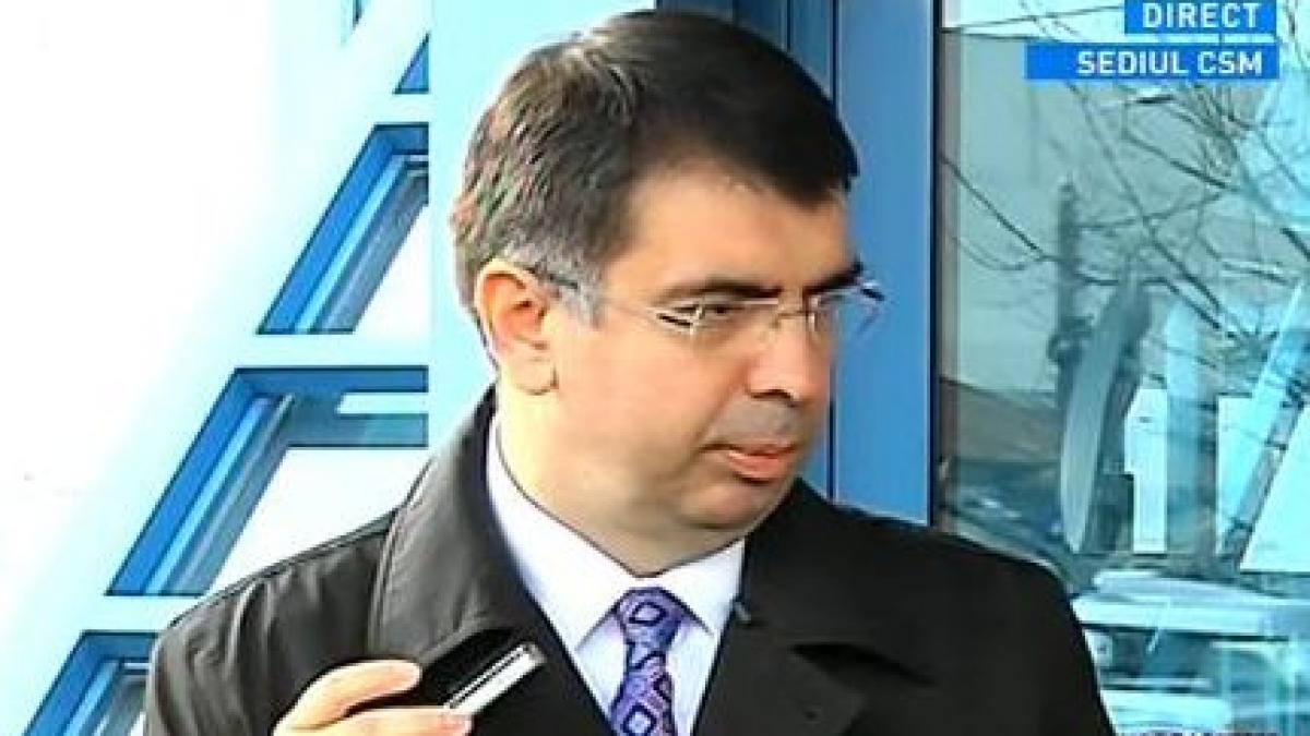 ministrul justitiei nu sunt ruda cu iulian hertanu nu exista notiunea de ruda prin alianta