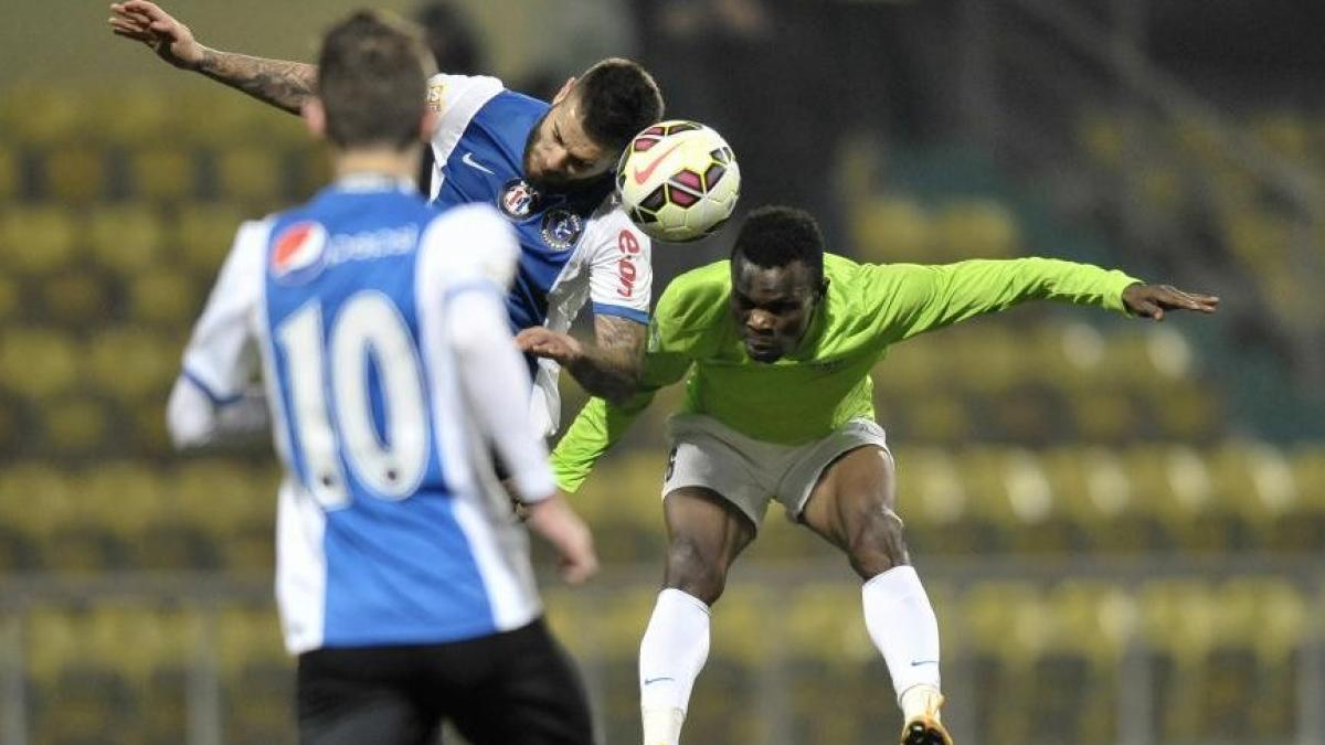 fc viitorul depasita clar de csms iasi petrolul invinge pe fc brasov