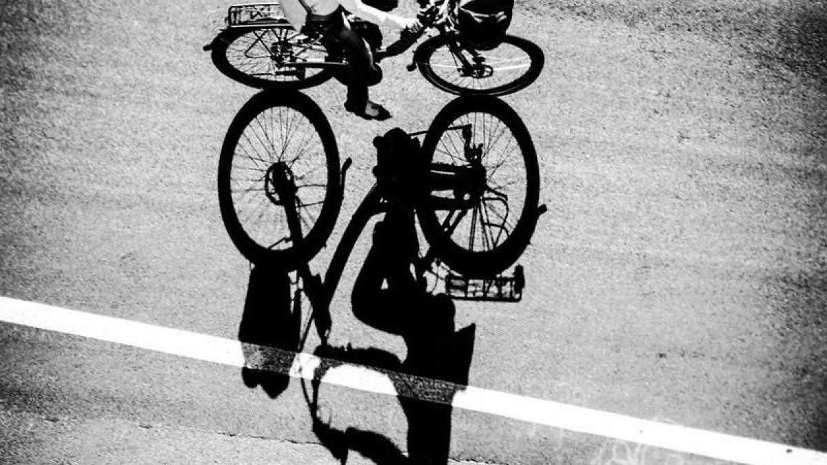 doi romani in finala celei mai mari competitii de fotografie din lume