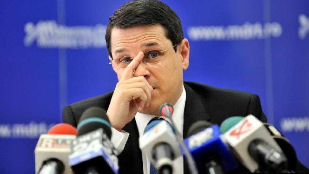 eduard hellvig aviz pozitiv de la comisia sri pentru sefia serviciului