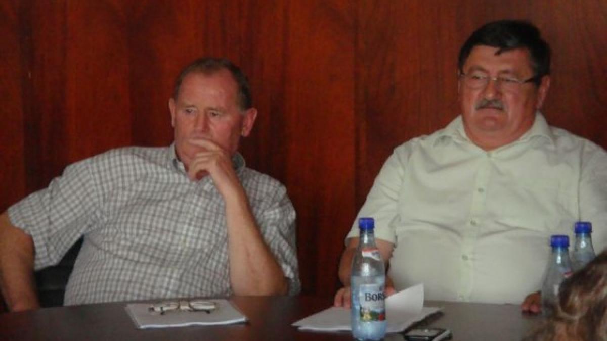 statuia lui eminescu interzisa