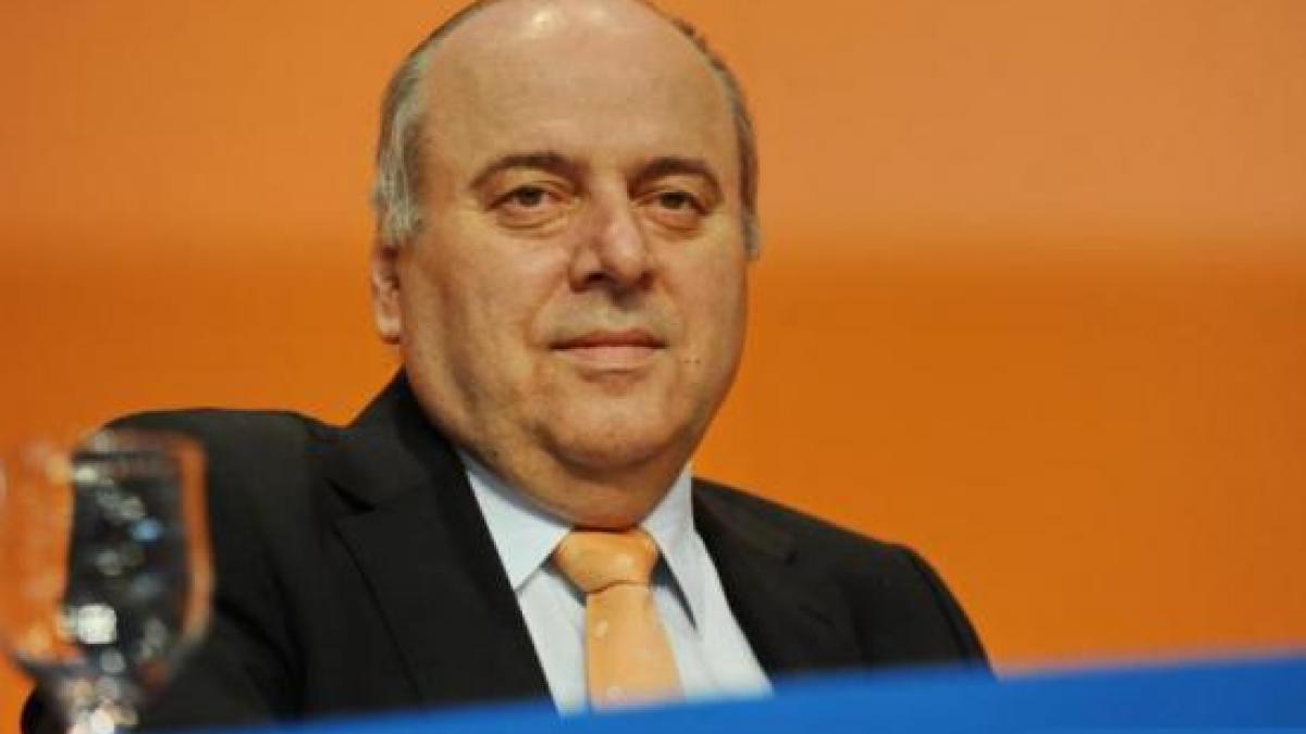 pinalti vrea sa colaboreze cu anchetatorii si recunoaste ca bani din spagi au ajuns la pdl