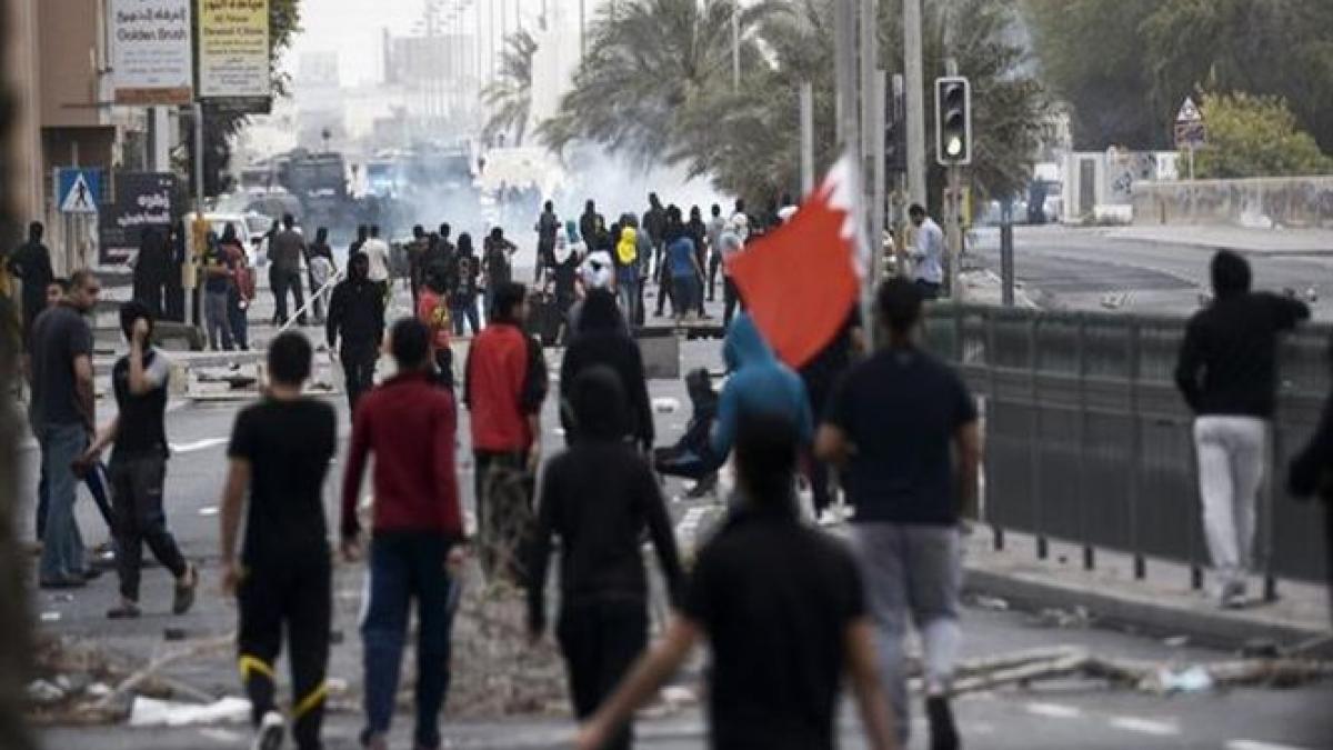 trei dintre ucigasii politistilor din bahrain au fost condamnati la moarte