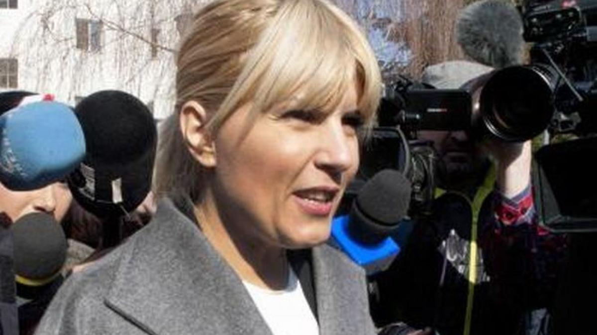 cum isi chinuia udrea subalternii de la ministerul turismului functionarii plangeau in timpul