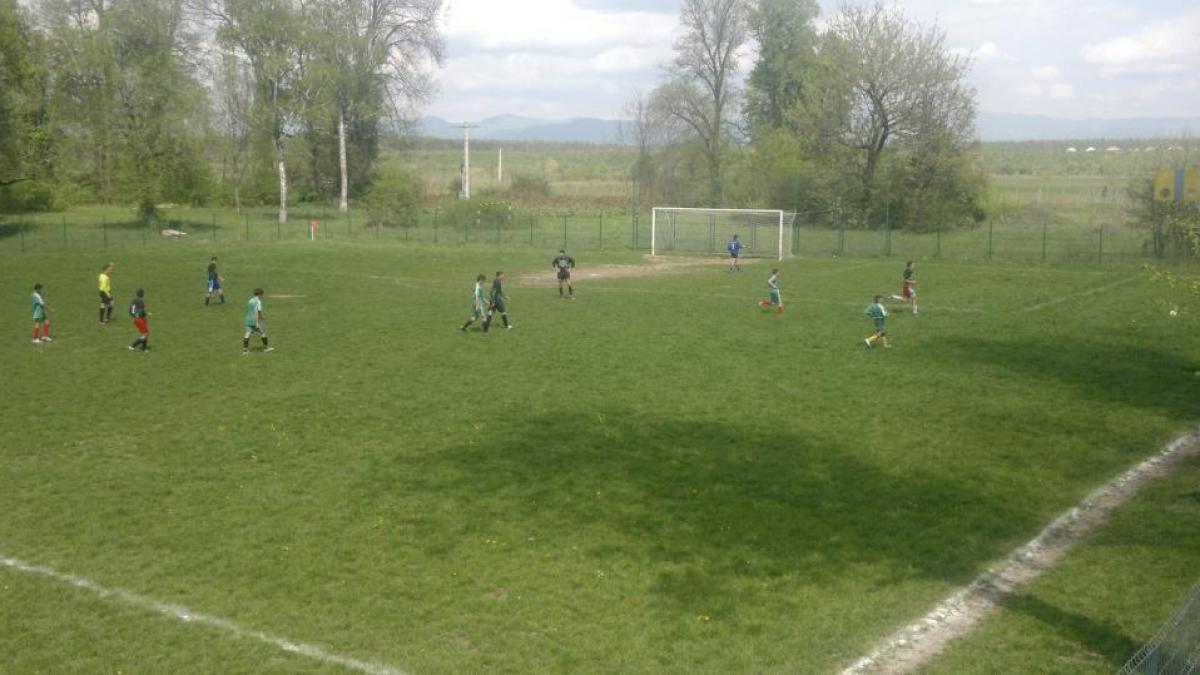 frf infiinteaza campionatul national de fotbal rural