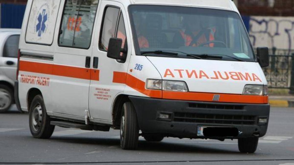 le a explodat masina in mers trei barbati au ajuns in stare grava la spital