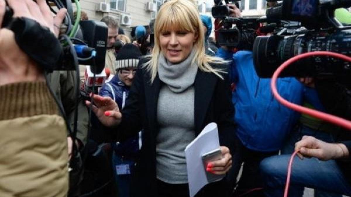 elena udrea de la glorie la huiduieli