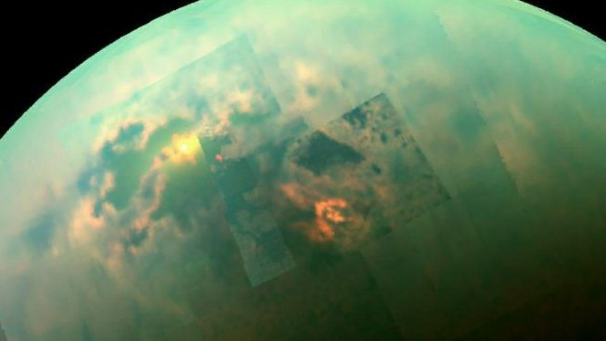 oceanele de pe titan ar putea fi populate cu forme de viata care pot supravietui fara oxigen