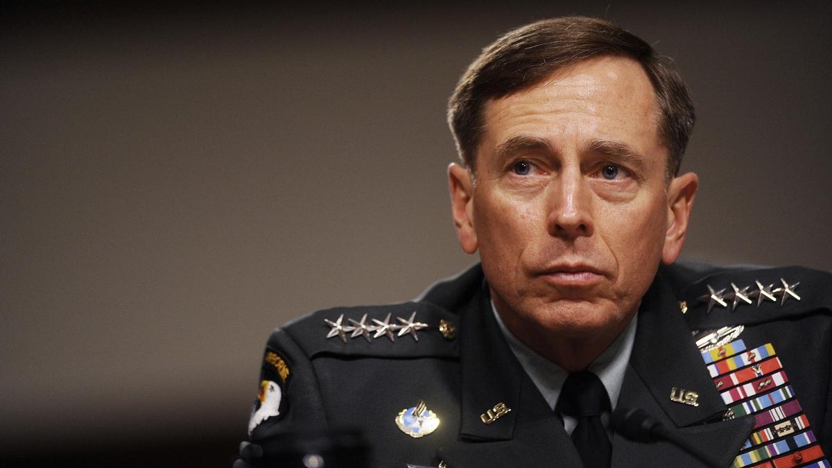 adevarul din spatele scandalului cia privind scurgerea de informatii ce a recunoscut david petraeus