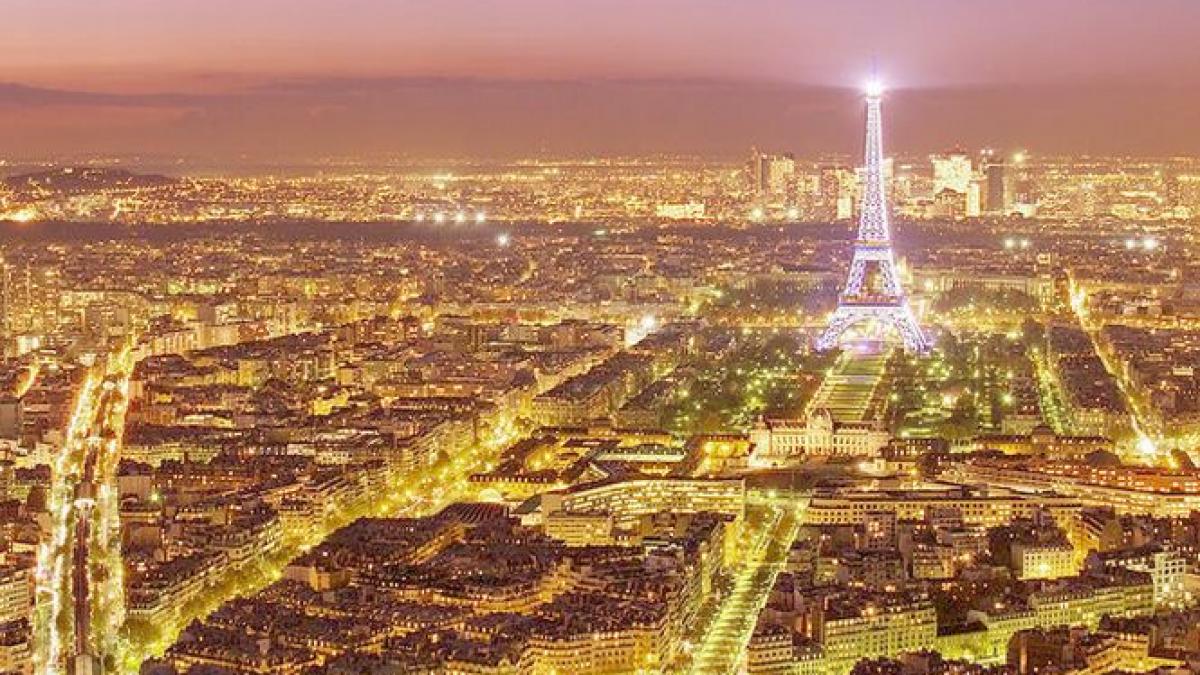 autoritatile din paris in alerta o drona a survolat noaptea trecuta capitala franceza