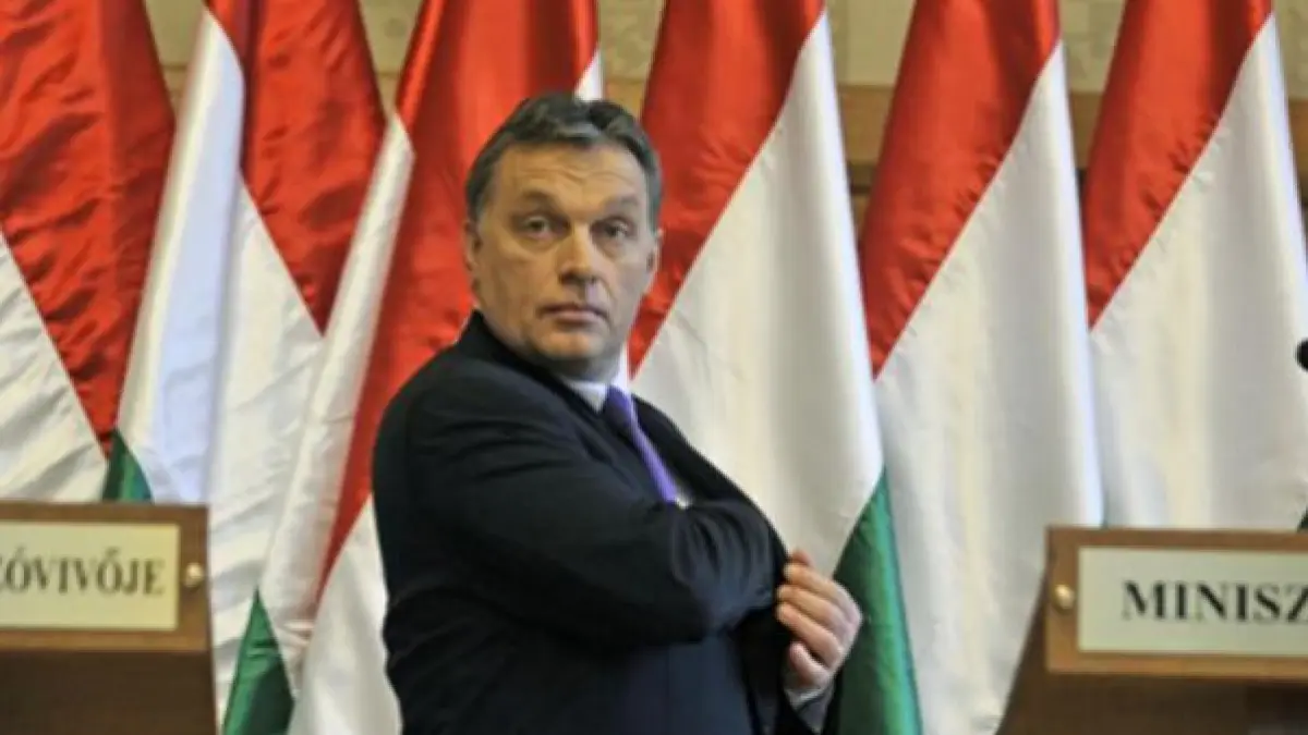 inalt demnitar acuzat ca a colaborat cu serviciile secrete comuniste dovezile tinute la pastrare de