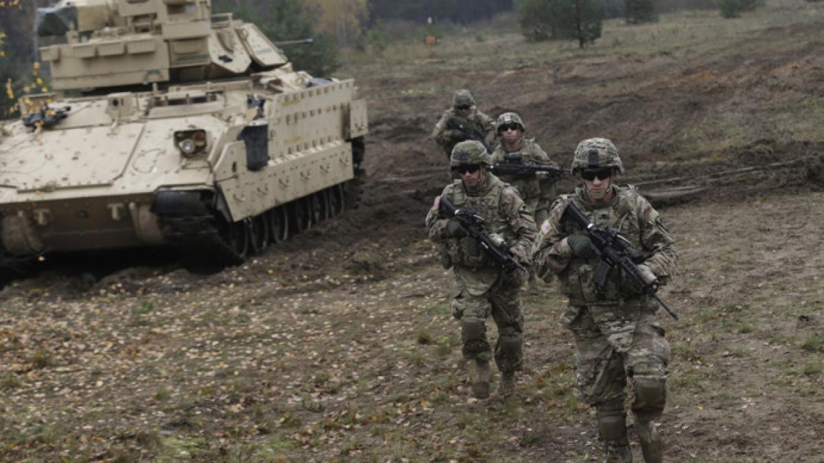 tancurile americii au ajuns la granita cu rusia reactia lui putin nu va intarzia sa apara