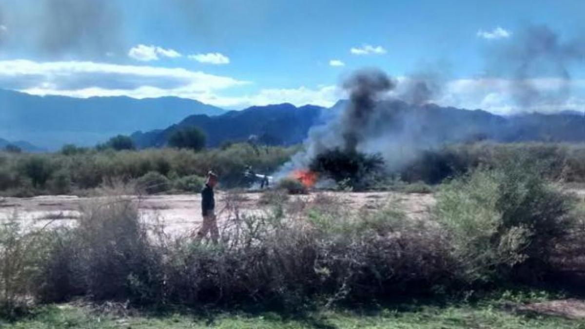 update video doua elicoptere s au ciocnit la inaltime apoi s au prabusit zece oameni si au pierdut