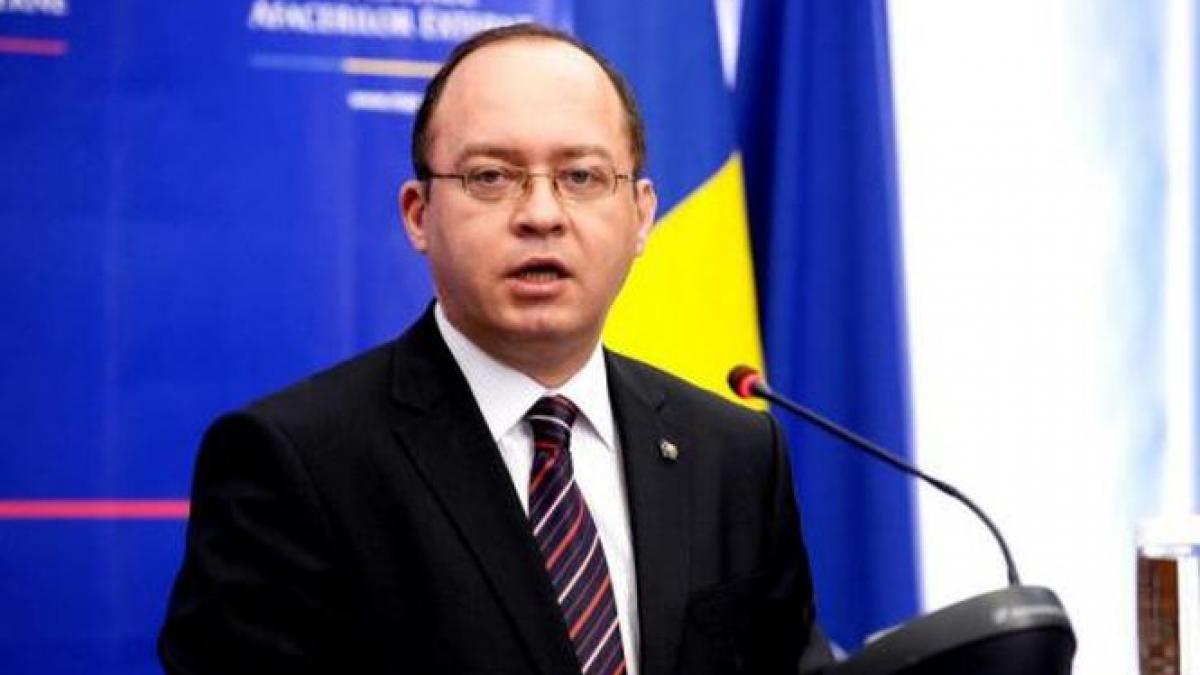 demitere la mae dupa gafa cu harta