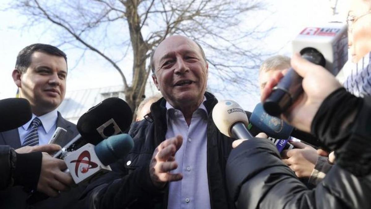 sinteza zilei evacuati de mafia imobiliara pe semnatura lui traian basescu