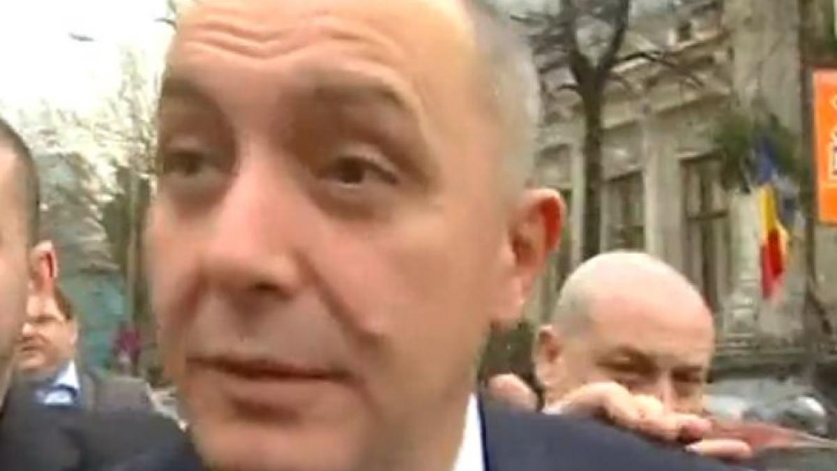 afaceristul lui basescu tun de milioane din banii romanilor puiu popoviciu dezminte informatiile
