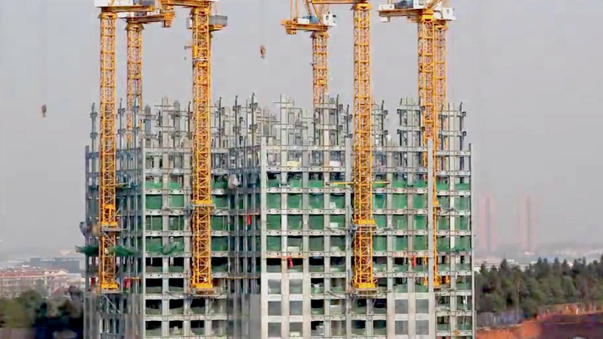 dovada care arata de ce china va intrece america au ridicat un bloc de 57 de etaje in 19 zile