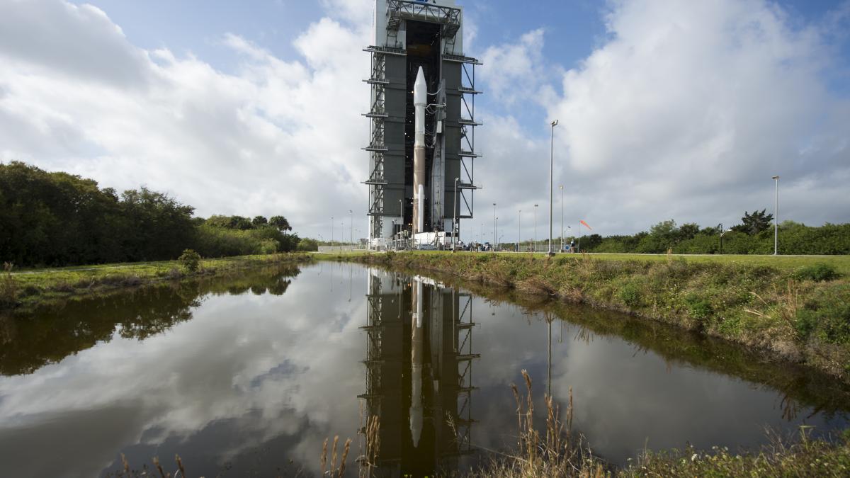 nasa a lansat patru sateliti care vor monitoriza campul magnetic al terrei