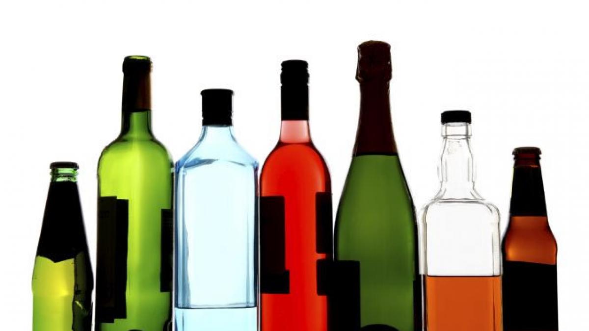 patronatele cer scaderea accizei la alcool evaziunea fiscala in acest sector peste 90