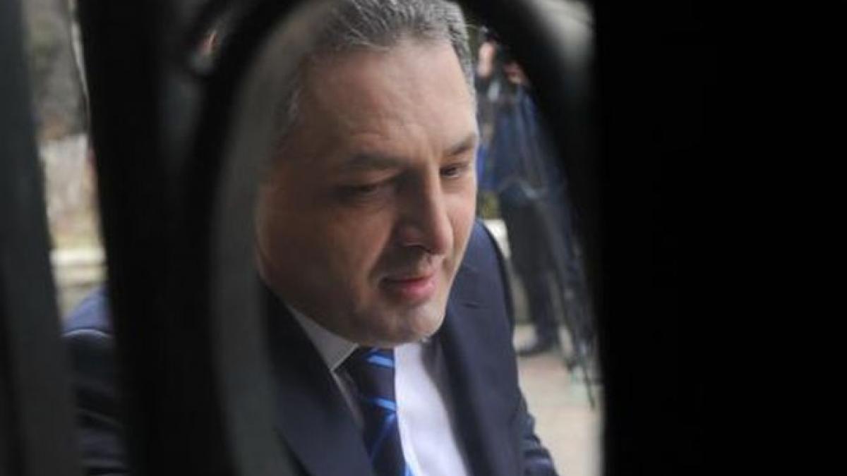 cu cine imparte primarul care este celula de 6 locuri