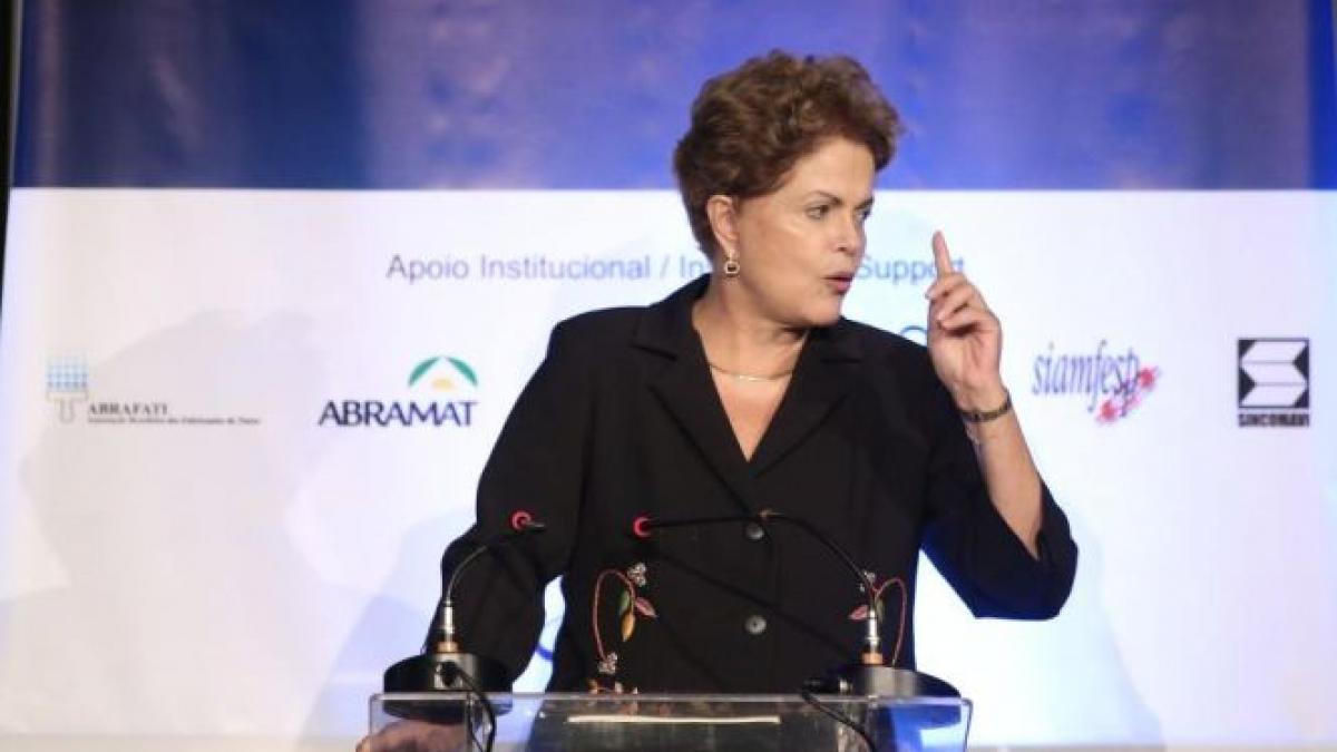 proteste in brazilia peste un milion de oameni au cerut demiterea presedintei dilma rousseff