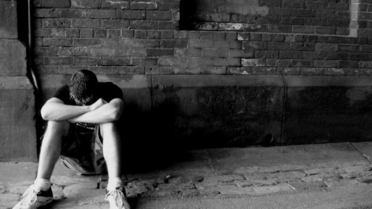 un baiat cu epilepsie batut in scoala pedagogii acuzati ca nu fac nimic pentru a opri abuzurile