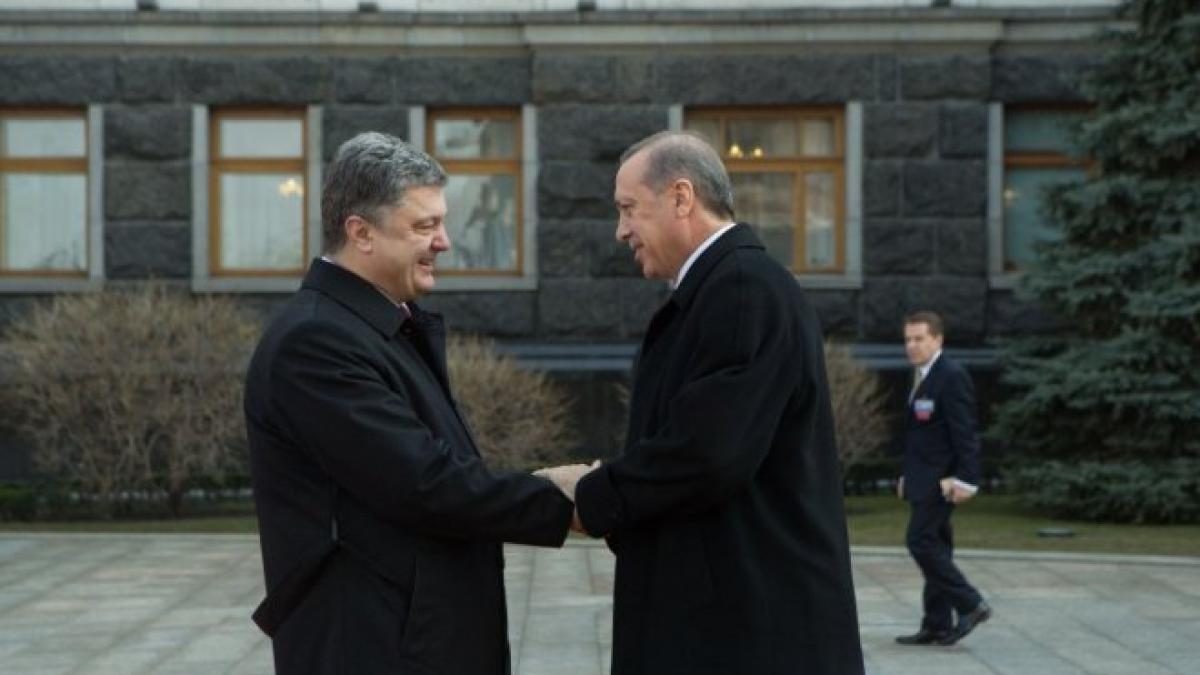 turcia imprumuta ucraina cu 50 de milioane de dolari porosenko ii sunt recunoscator lui erdogan
