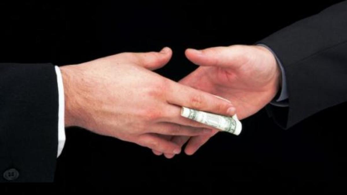 primarii vor salarii mai mari pentru a fi feriti de tentatii