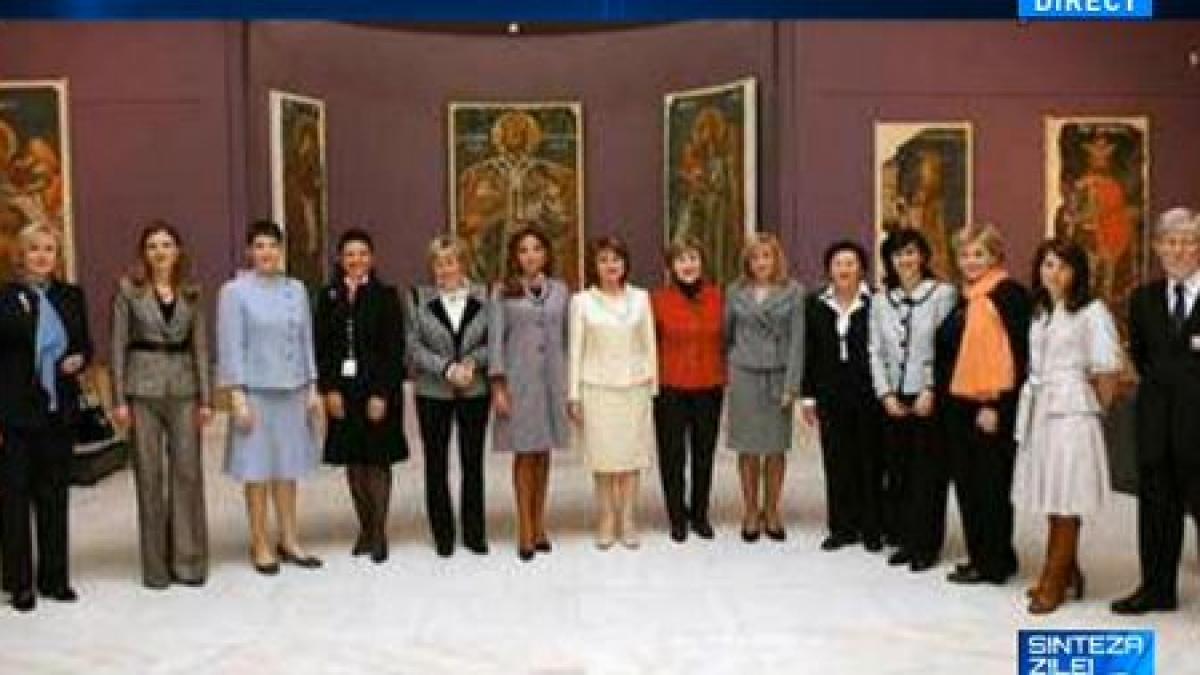 sinteza zilei carmen iohannis linsata de ciomagarii basisti